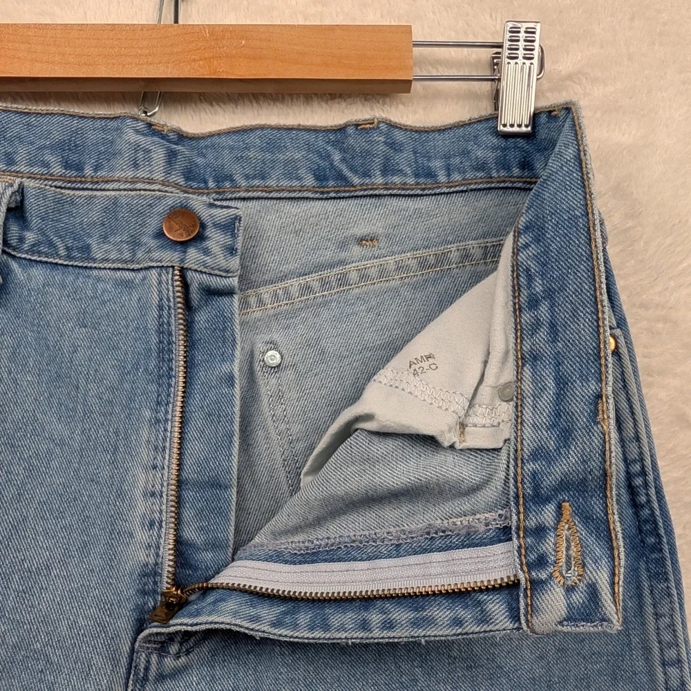 Wrangler tagged 32x32